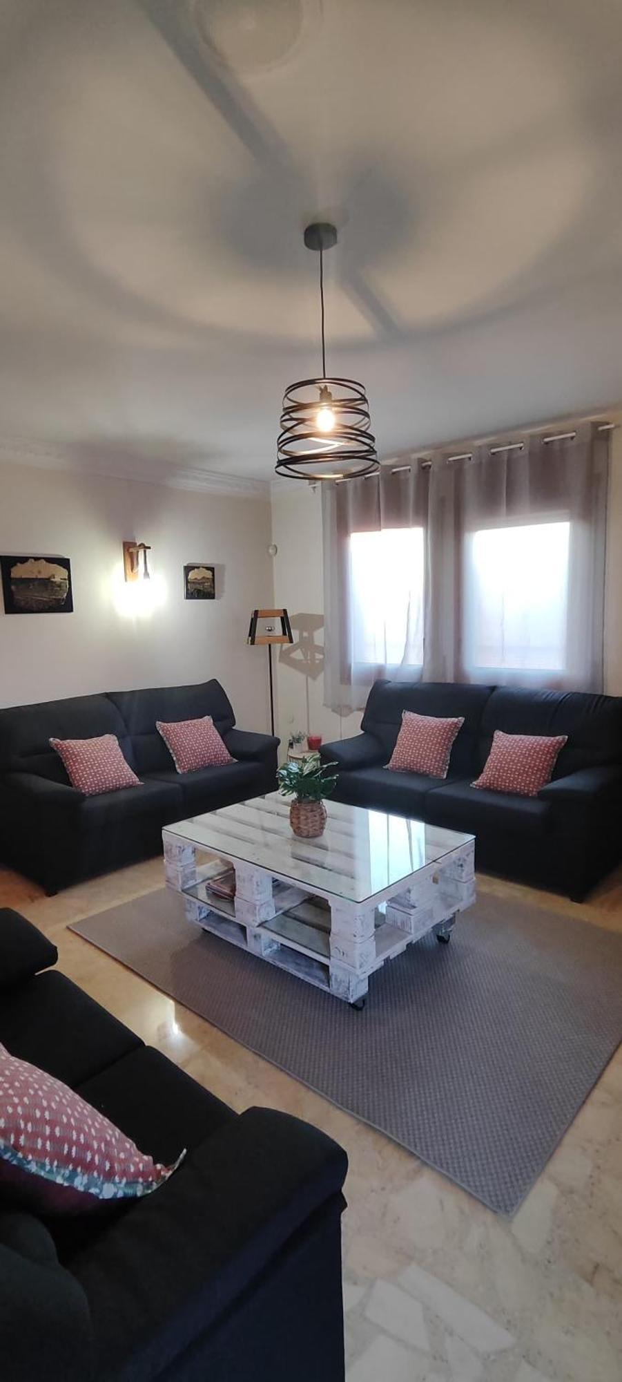 Holiday home Cal Llop Sant Cugat de Sesgarrigues